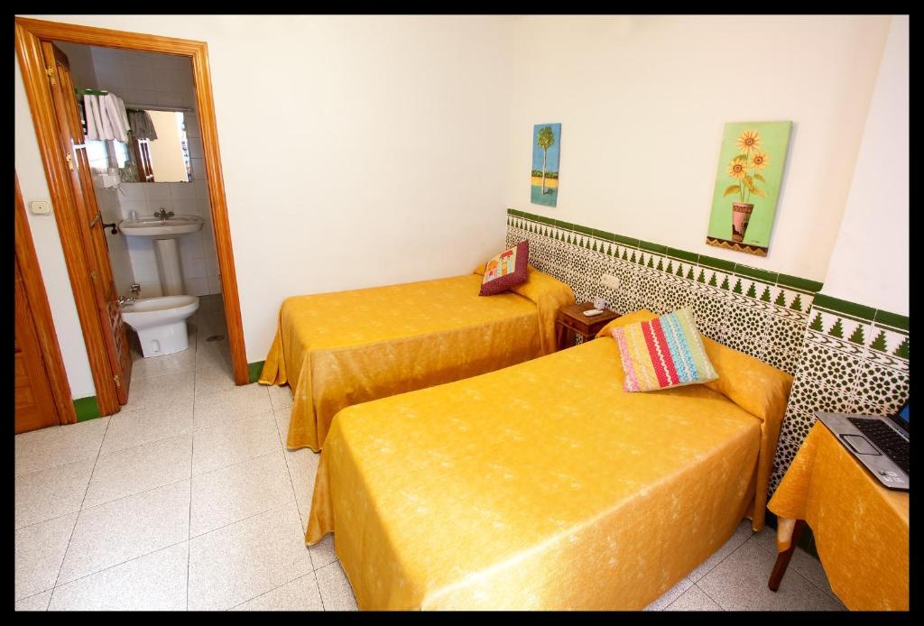 Hostal Estacion Almería Zimmer foto